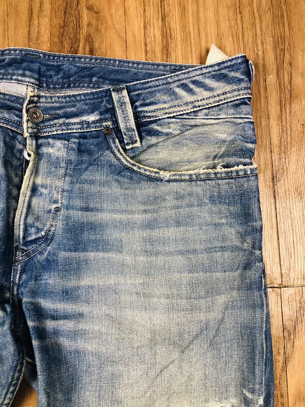 Diesel Diesel Industry Distress Jeans (36) Size US 33 - 8 Thumbnail