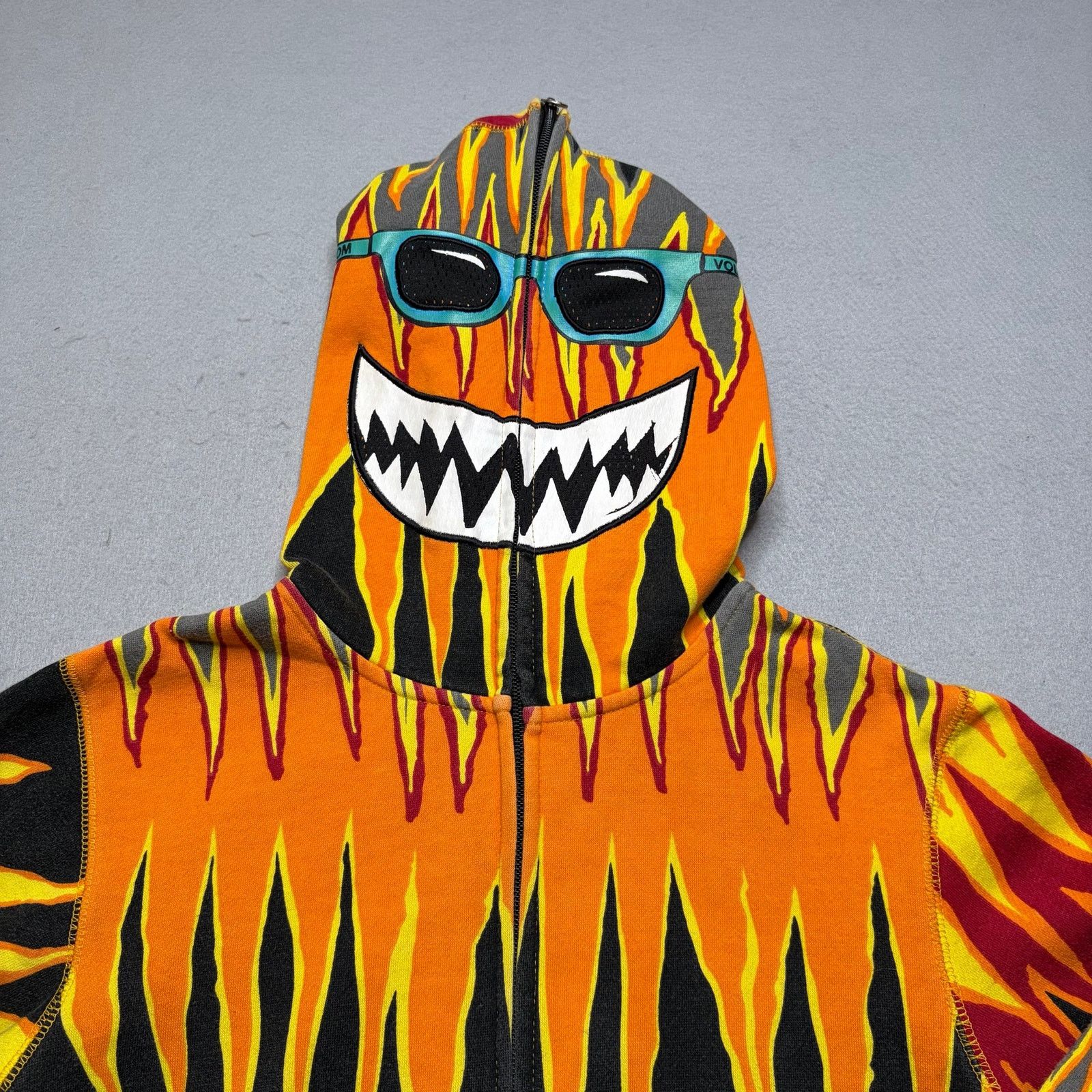 Volcom Volcom Flame Full Zip Hoodie Mask Face Surf Y2K Men’s XXS Size US XS / EU 42 / 0 - 3 Thumbnail