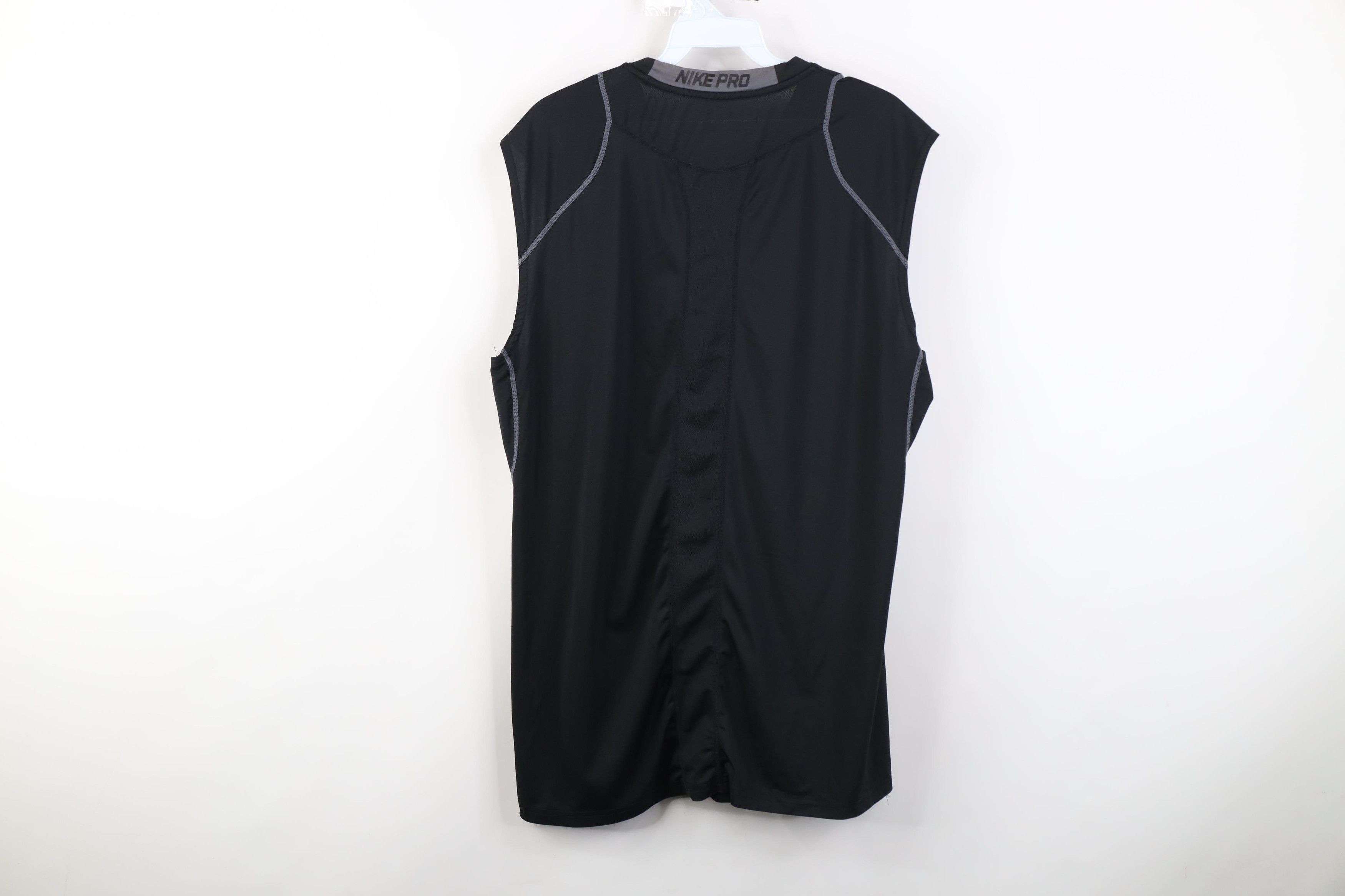 Nike Nike Pro Combat Compression Sleeveless Muscle T-Shirt Black Size US L / EU 52-54 / 3 - 15 Thumbnail
