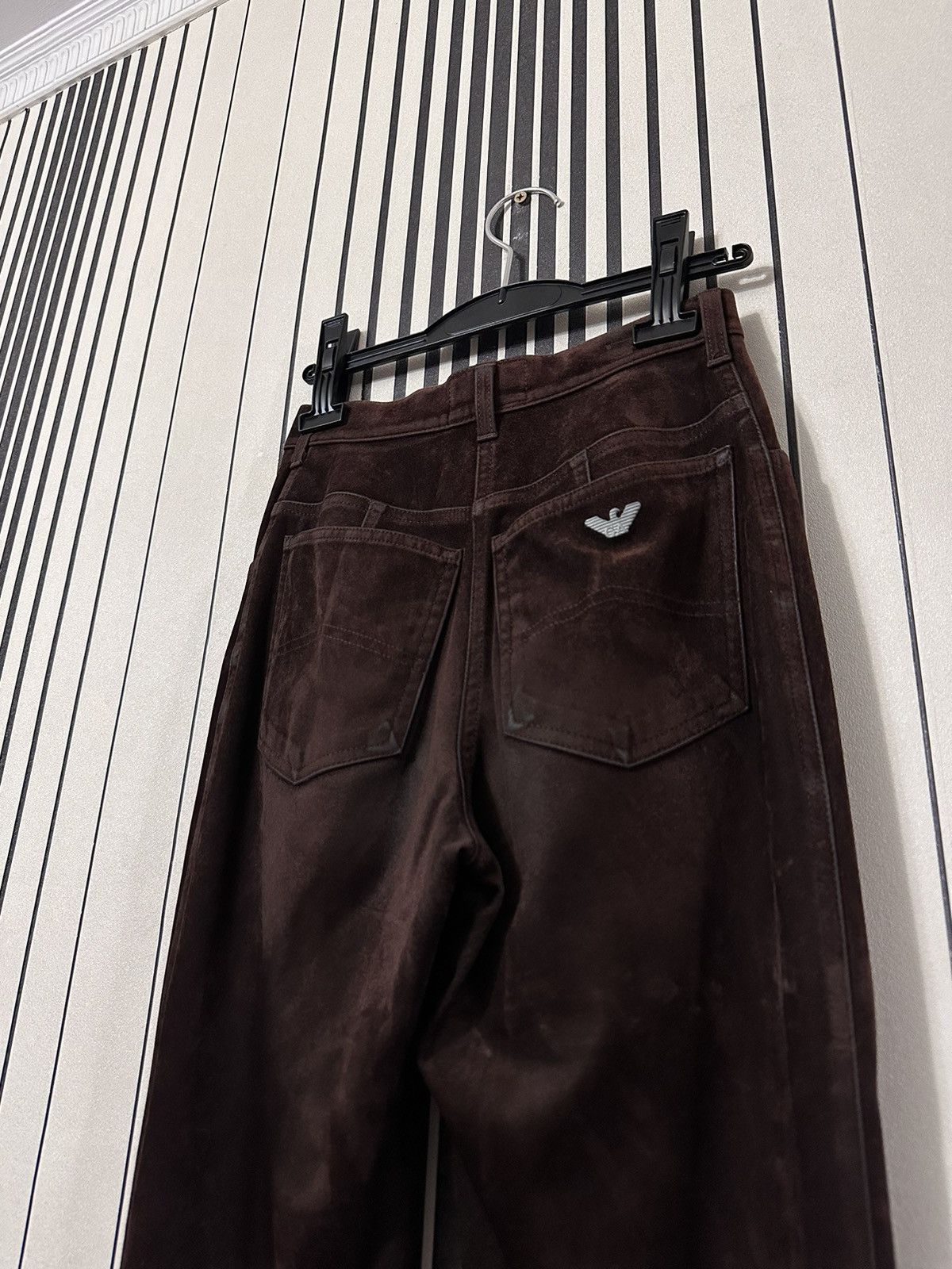 Armani 80ʼs Armani Stretchy Velour Dark Brown Rarest Pants Size 27" / US 4 / IT 40 - 8 Thumbnail