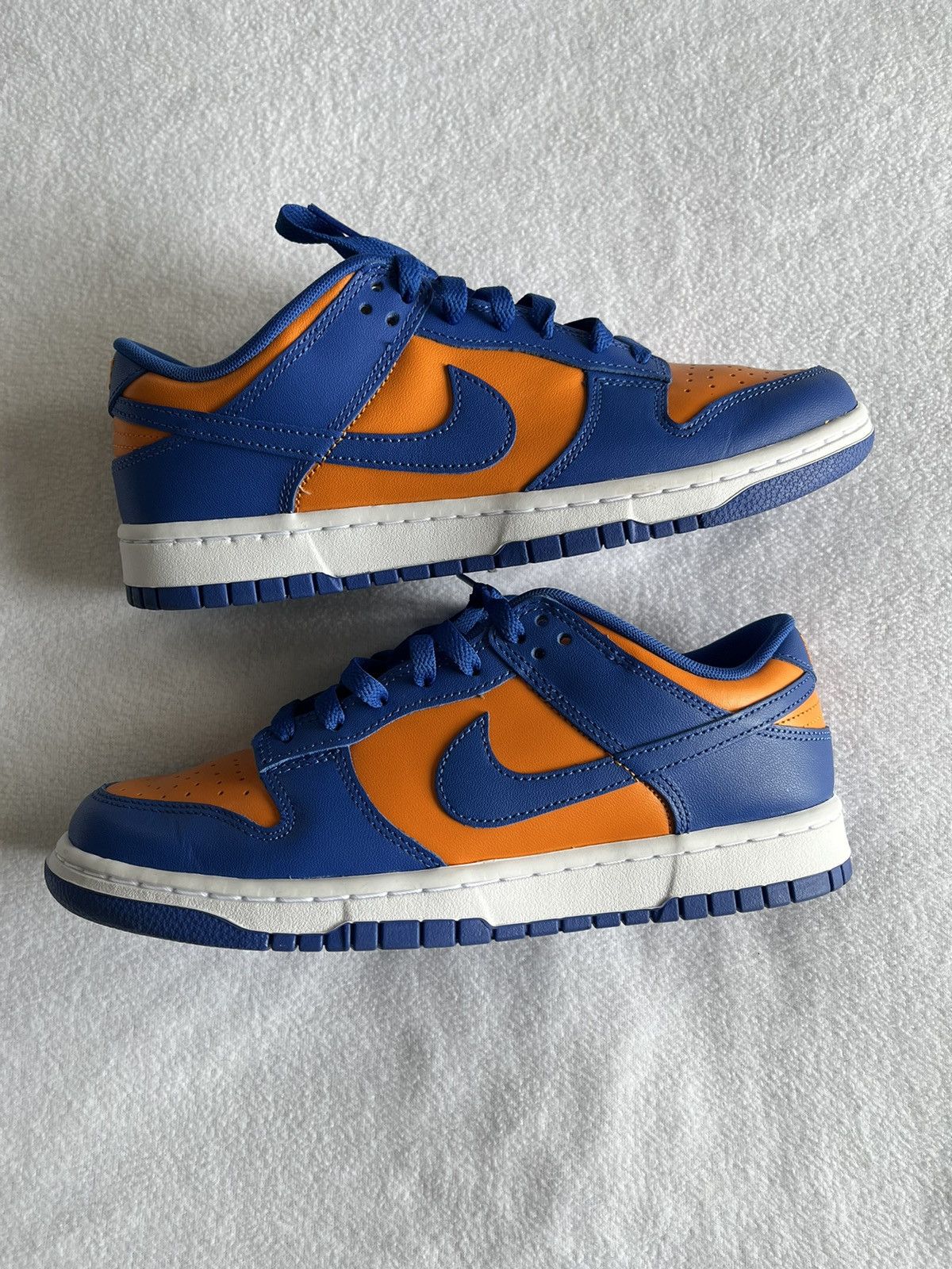 Nike Nike Dunk Low Knicks Size US 9 / EU 42 - 1 Thumbnail