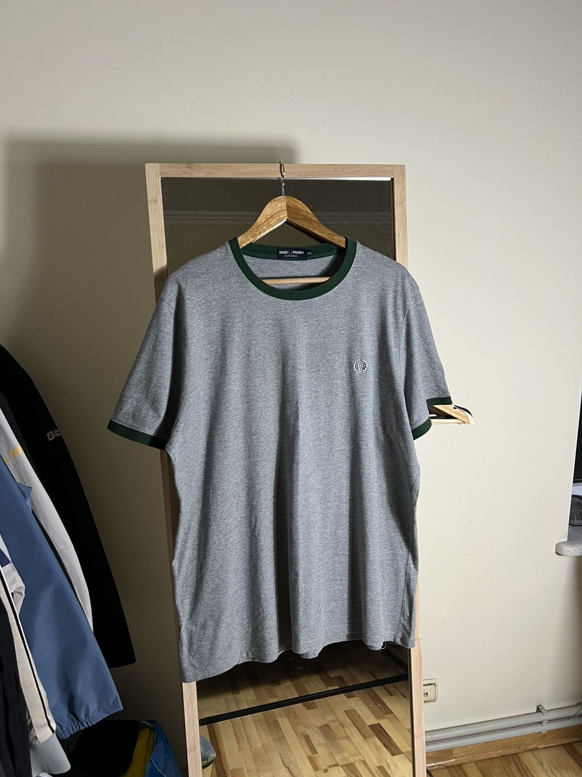 Fred Perry Fred Perry T-Shirts Luxury Vintage Y2K Size US XXL / EU 58 / 5 - 1 Thumbnail