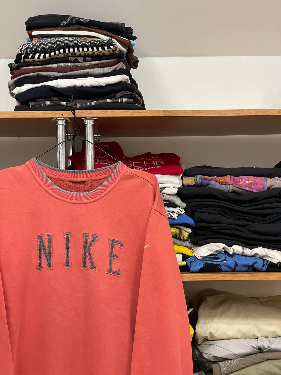 Nike × Vintage NIKE VINTAGE CENTER LOGO OVERSIZE BOXY SWEATSHIRT Size US M / EU 48-50 / 2 - 3 Thumbnail