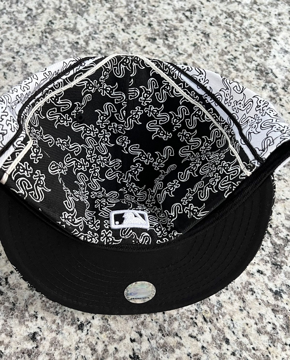 MLB × New Era New Era 59Fifty Chicago White Sox Fitted Hat Size ONE SIZE - 2 Thumbnail