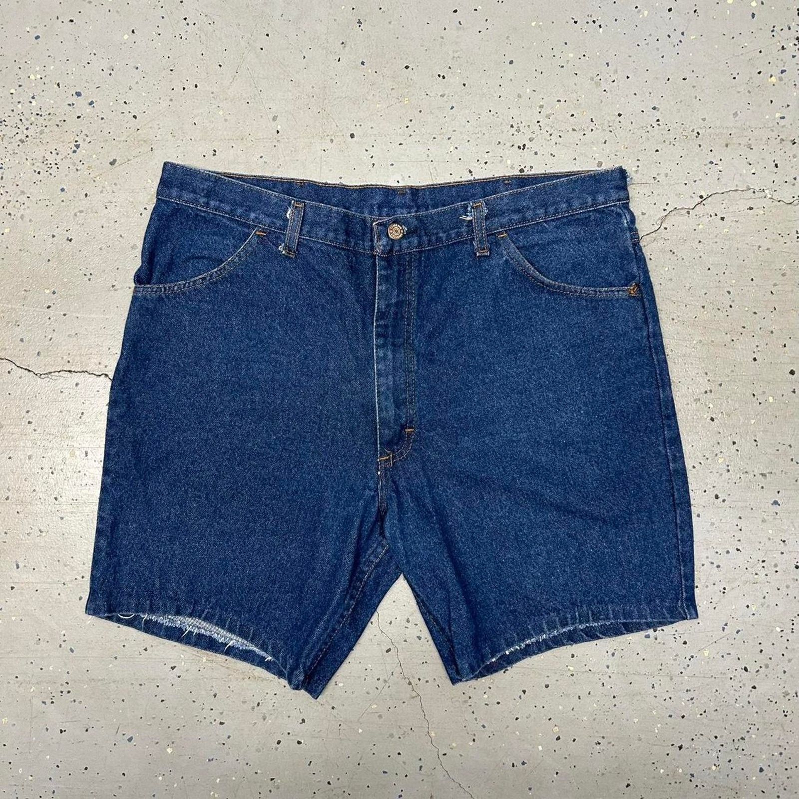 Other VTG Roebucks Dark wash denim shorts Size US 38 / EU 54 - 3 Thumbnail