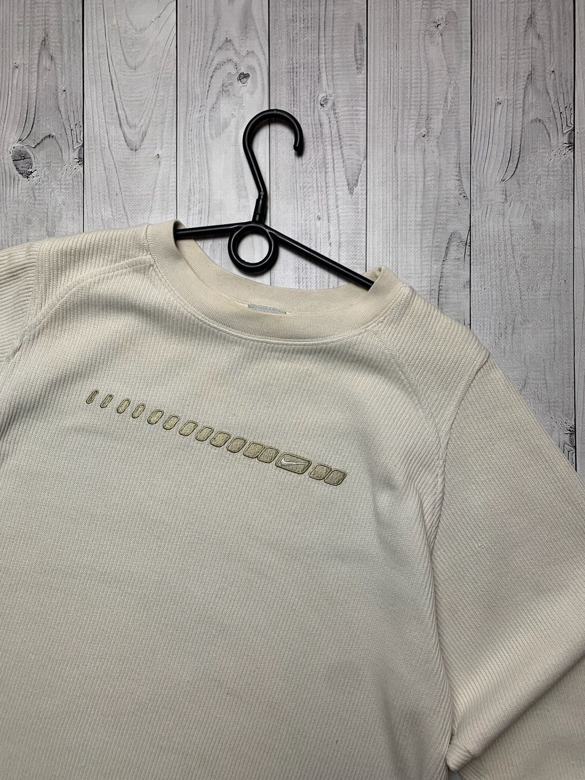 Nike × Vintage Vintage Nike sweatshirt size M logo swoosh Size US M / EU 48-50 / 2 - 2 Thumbnail