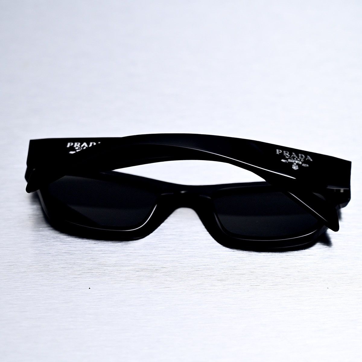 Prada PRADA 0PR B09S 16K08Z SUNGLASSES Size ONE SIZE - 9 Thumbnail
