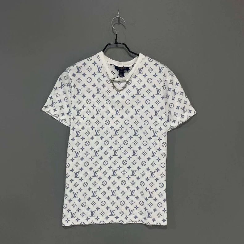 Louis Vuitton Louis Vuitton Chain full print short sleeve Size US M / EU 48-50 / 2 - 2 Thumbnail