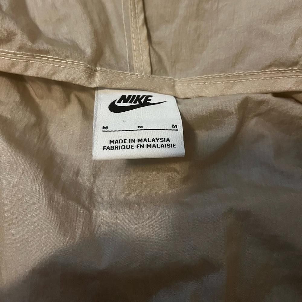 Nike Nike Nylon Outer Shell Wind Breaker Zip Jacket Tan Beige Sample Size US M / EU 48-50 / 2 - 3 Thumbnail