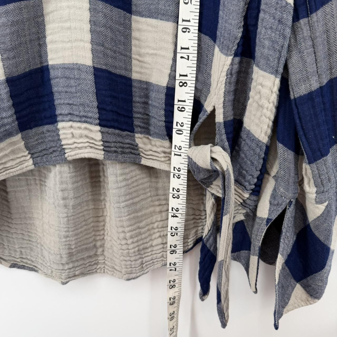 Anthropologie Anthropologie Cloth and Stone Plaid Front Tie Top Blouse Size L / US 10 / IT 46 - 5 Thumbnail