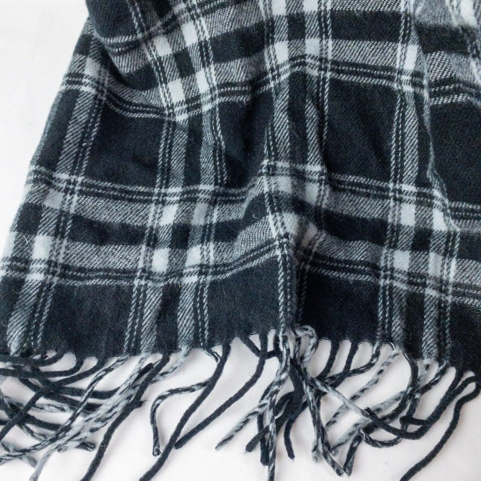 Other Apexx Black Gray Plaid Blanket Scarf Mens Womens One Size Size ONE SIZE - 6 Thumbnail