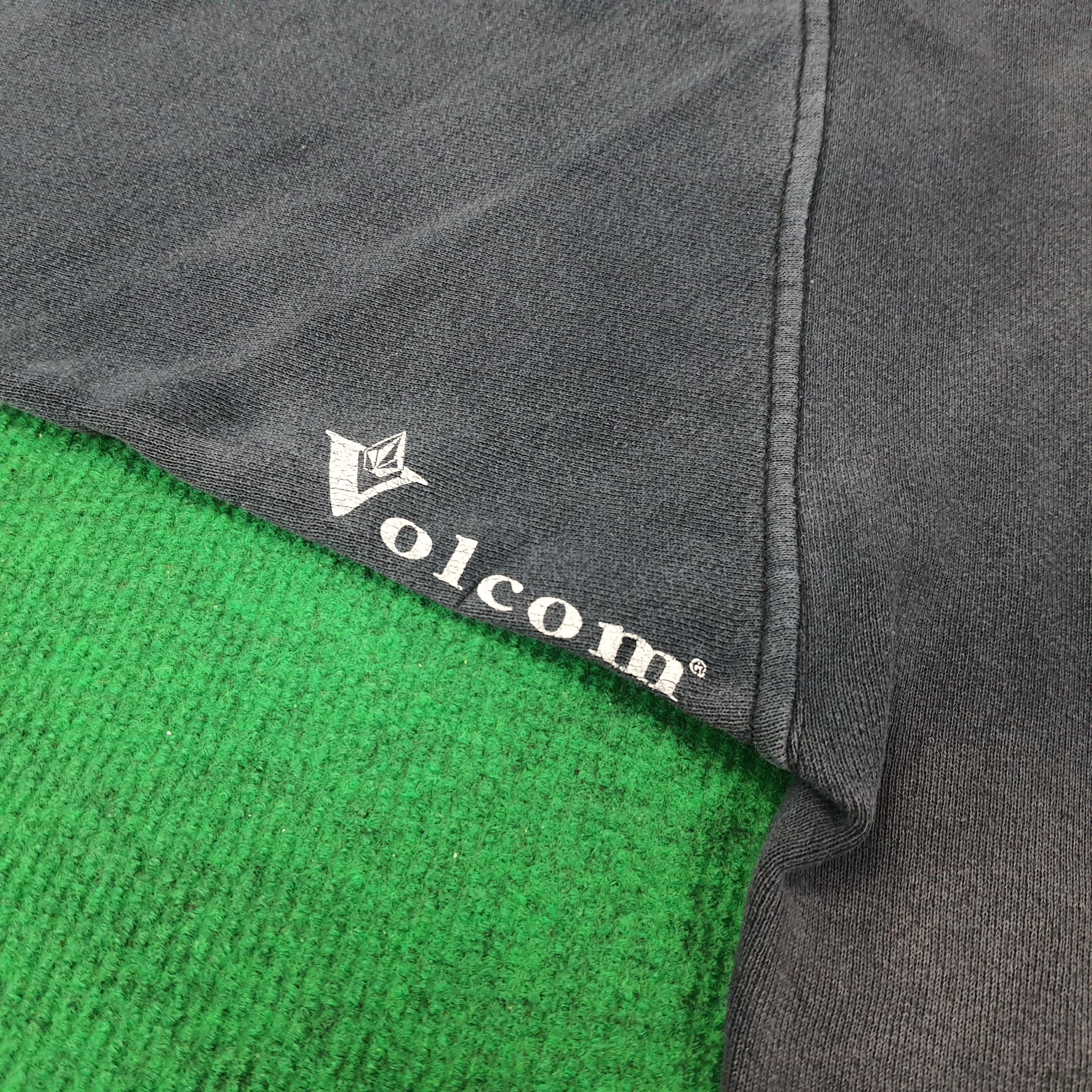 Japanese Brand × Volcom Vintage Volcom Streetwear Sweatshirts C229N12 Size US XL / EU 56 / 4 - 5 Thumbnail