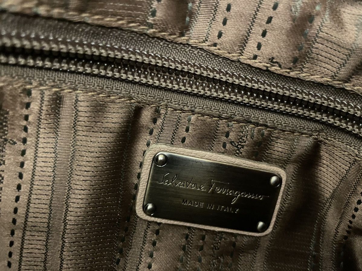 Salvatore Ferragamo Leather Shoulder Bag Size ONE SIZE - 5 Thumbnail