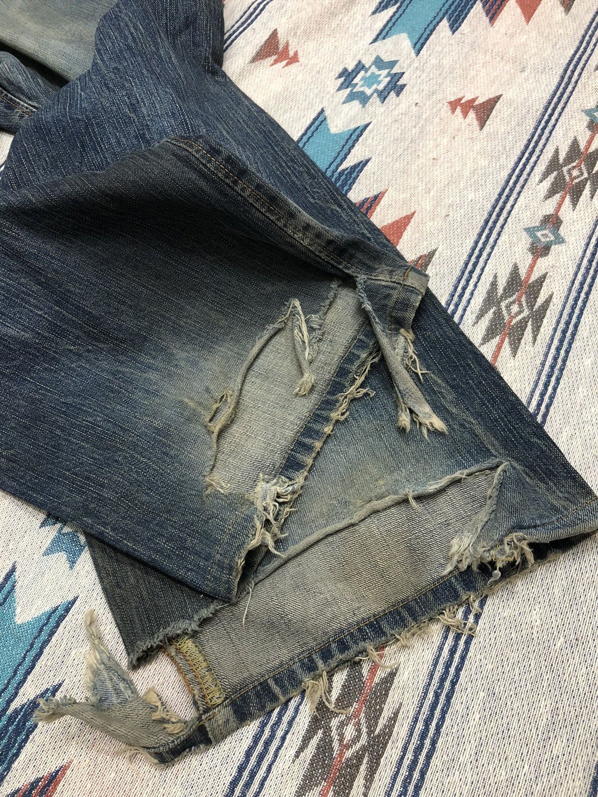 Edwin WIDE LEG RUSTY DAMAGED DISTRESSED SELVEDGE DENIM BY EDWIN Size US 38 / EU 54 - 6 Thumbnail