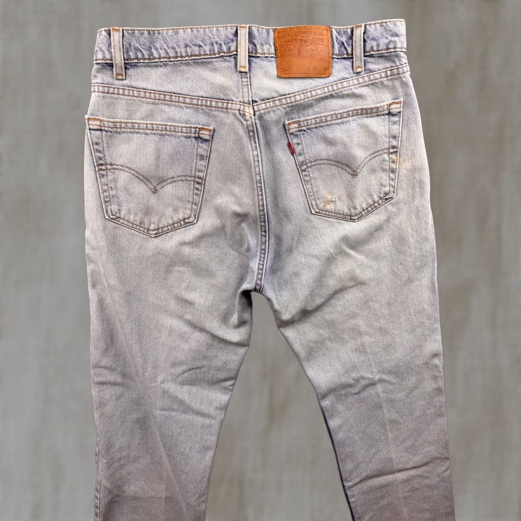 Levi's VINTAGE Levi's 505 Jeans Men 36x32 Light Wash Straight Denim 90s Vintage Style Mens Jeans Size US 36 / EU 52 - 1 Thumbnail