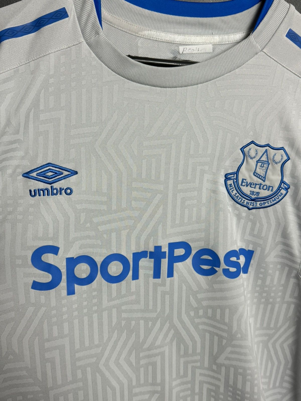 Umbro Everton 17/18 Away Calvert-Lewin Football Jersey Size US L / EU 52-54 / 3 - 4 Thumbnail