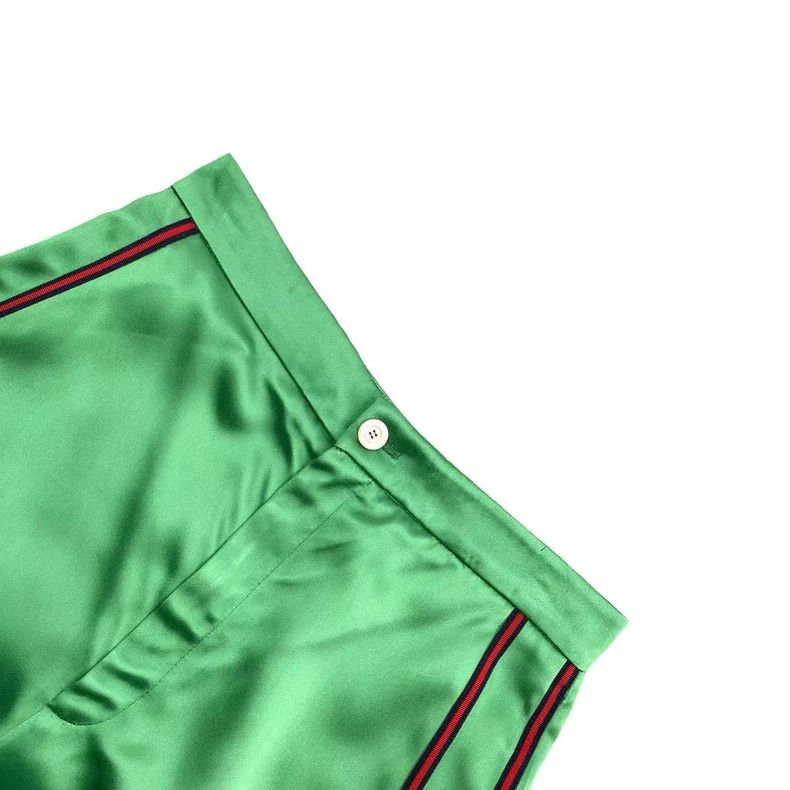 Gucci GucciGreen shorts 2503-Nextarrow Size US 40 / EU 56 - 3 Thumbnail