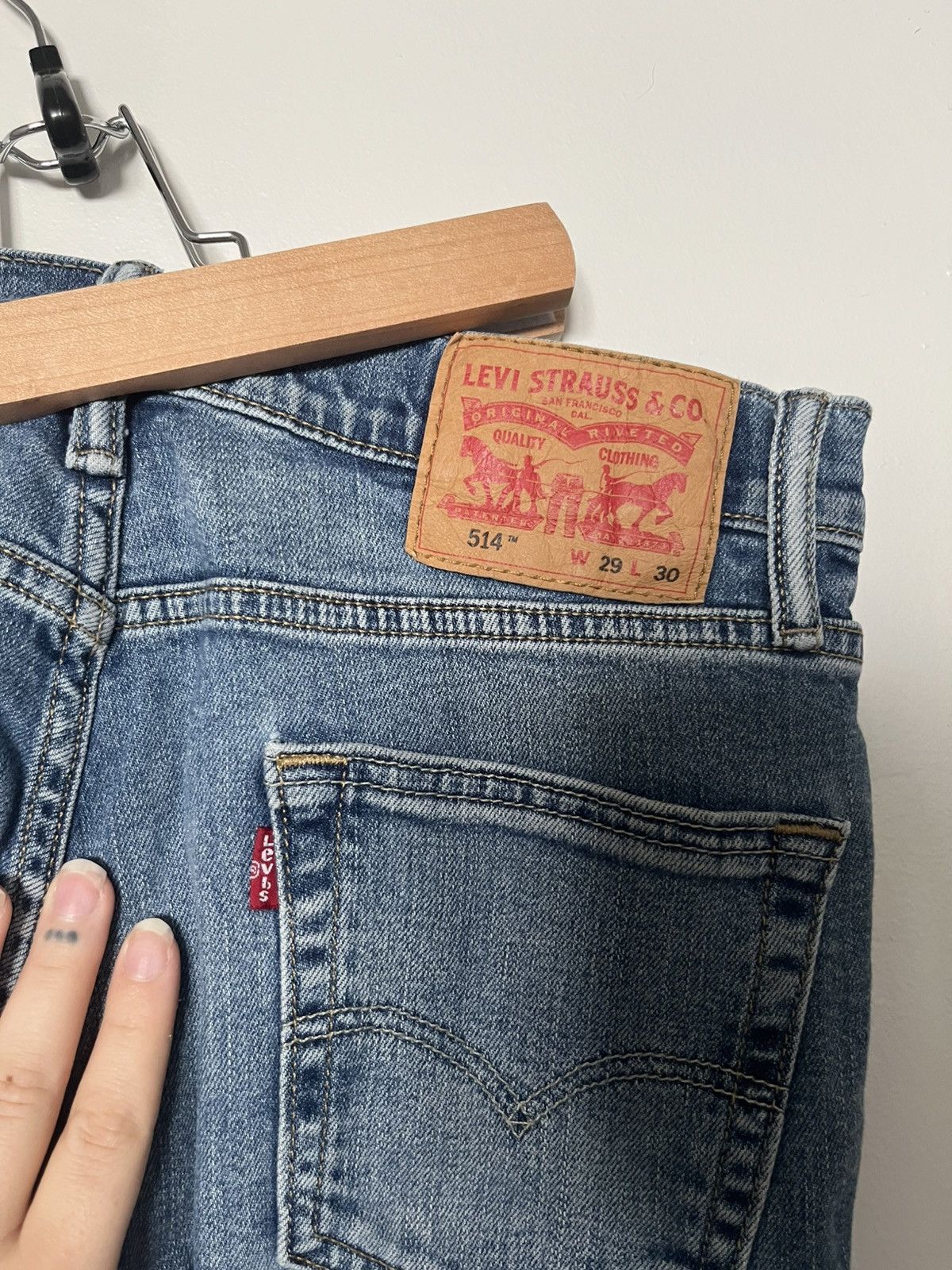 Levi's Levi’s Medium-Wash Straight-Leg 514 Jeans Size US 29 - 3 Thumbnail