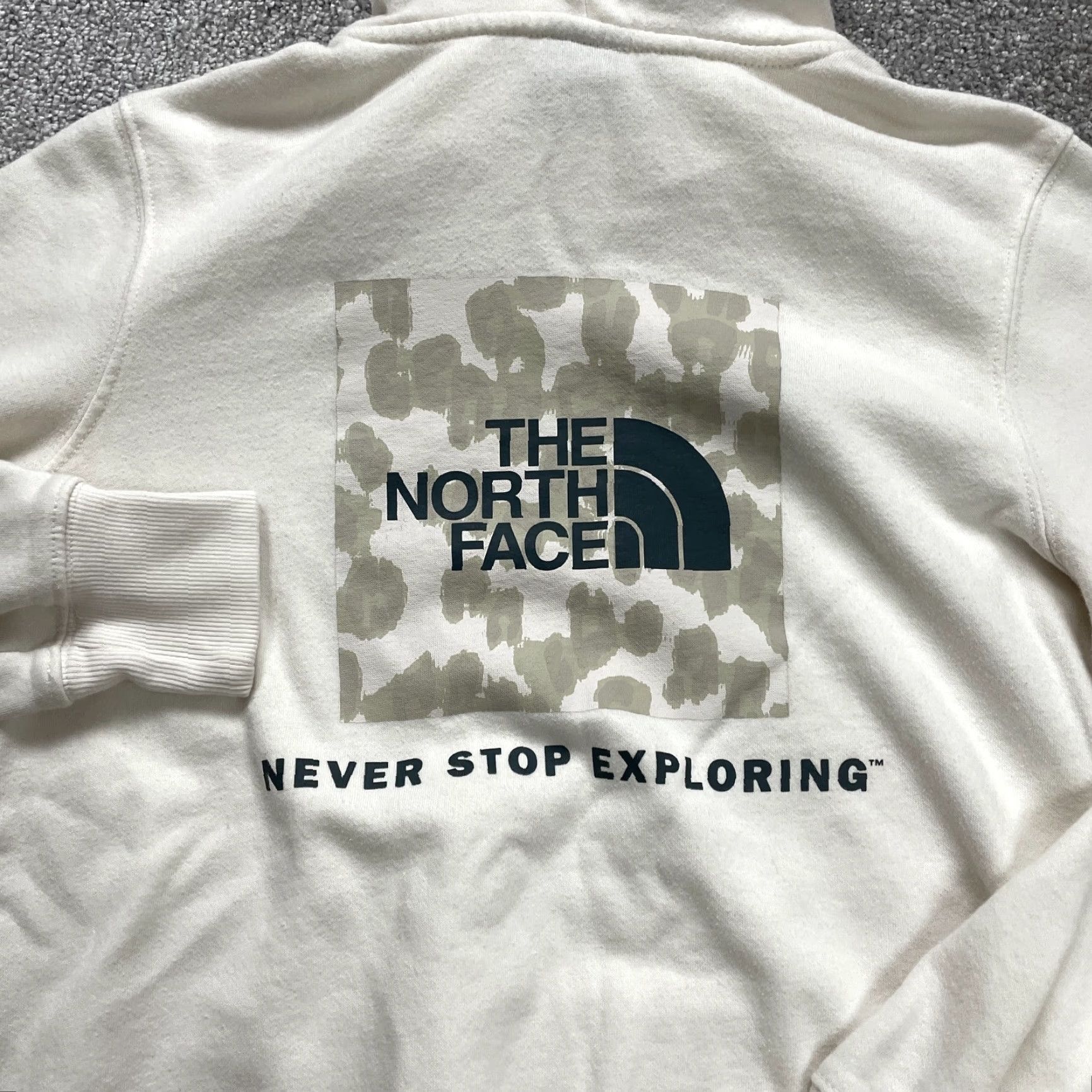 The North Face The North Face Graphic Hoodie Womens XS White Fleece Cotton Pullover Sweatshirt Size XS / US 0-2 / IT 36-38 - 7 Thumbnail