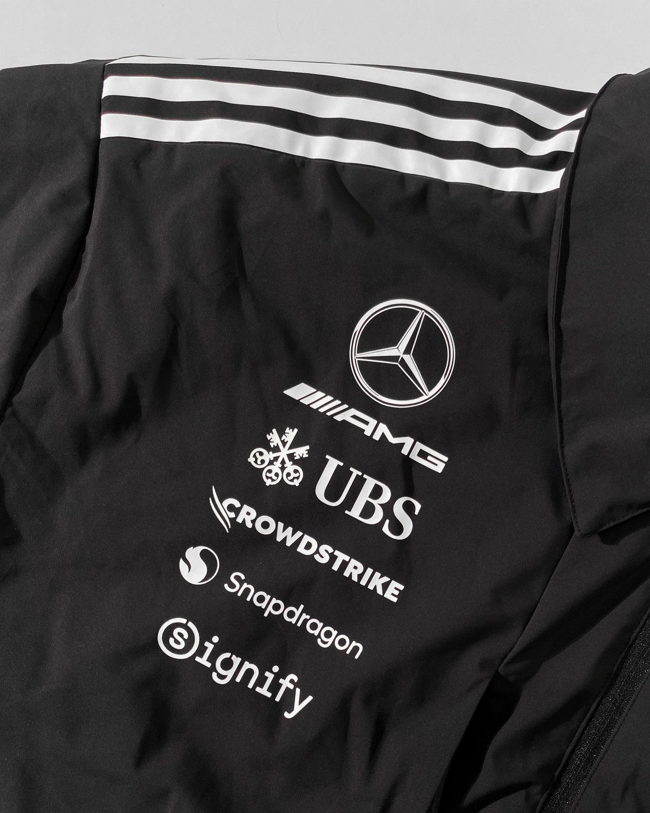Adidas ADIDAS X MERCEDES AMG PETRONAS F1 Size US XL / EU 56 / 4 - 10 Thumbnail