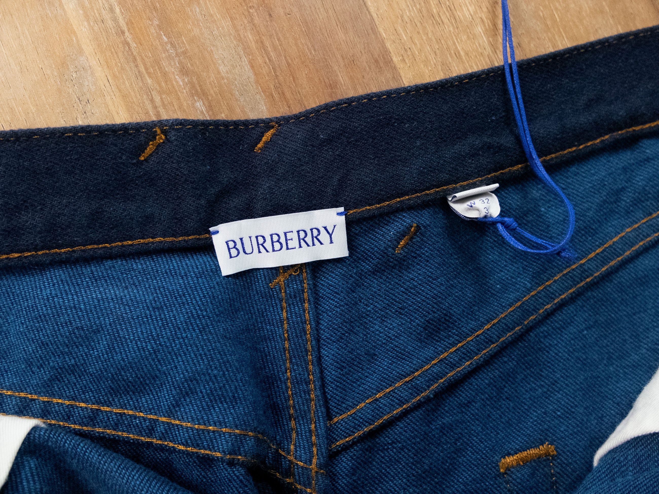 Burberry BURBERRY indigo blue rose print cuffs straight leg jeans 32 Size US 32 / EU 48 - 10 Thumbnail