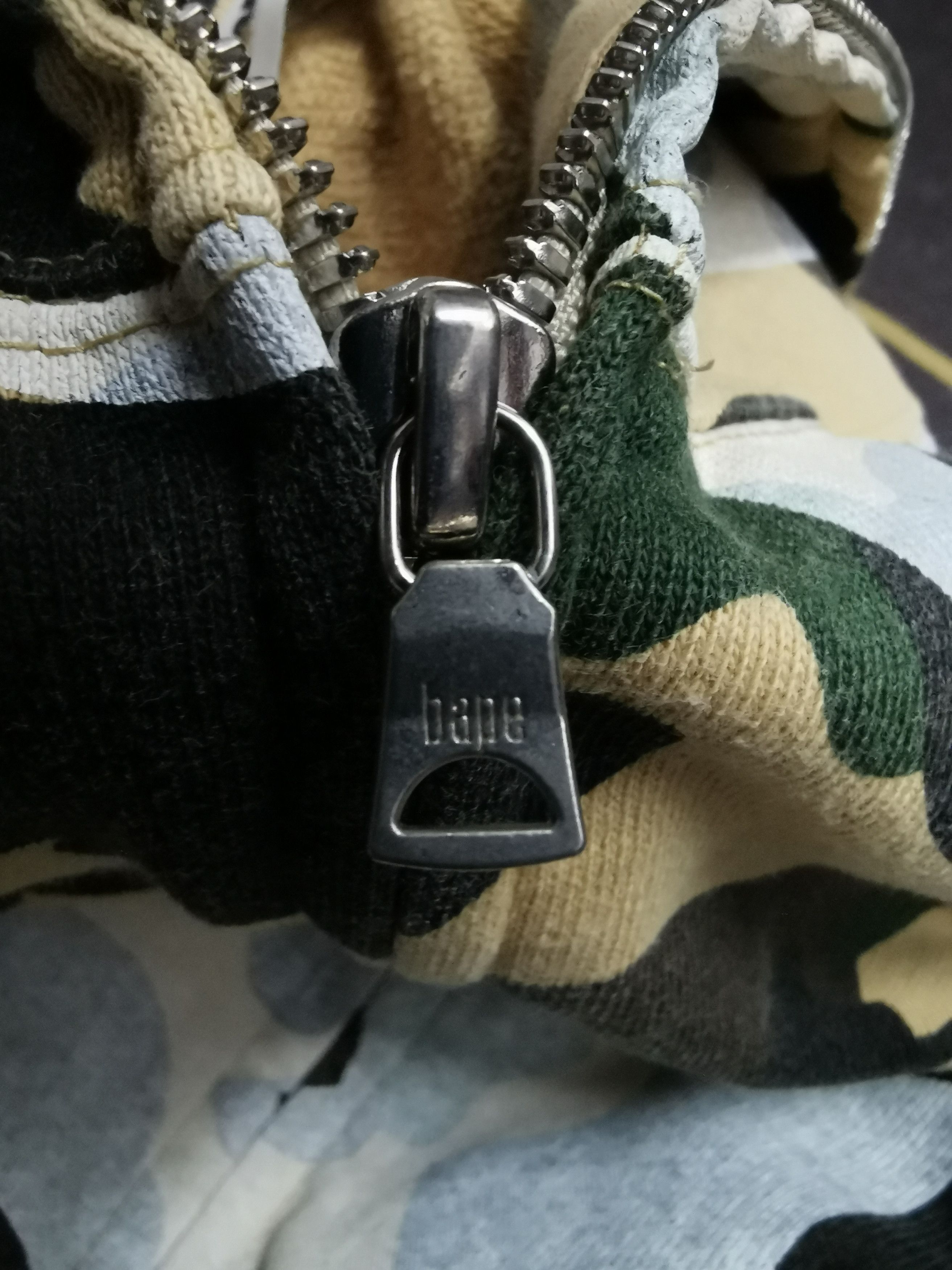 Bape Bape 1st Camo Fullzip Hoodie Size US M / EU 48-50 / 2 - 11 Thumbnail