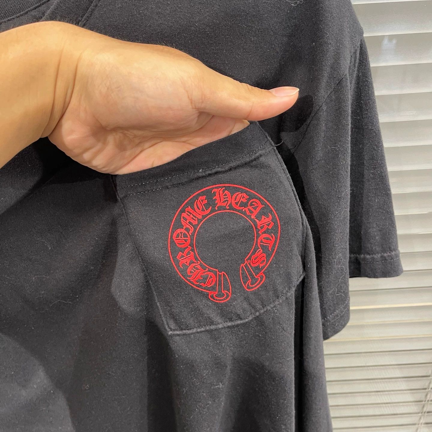 Chrome Hearts CH Phantom Cross Red Horseshoe SS L 99 New Size US L / EU 52-54 / 3 - 4 Thumbnail
