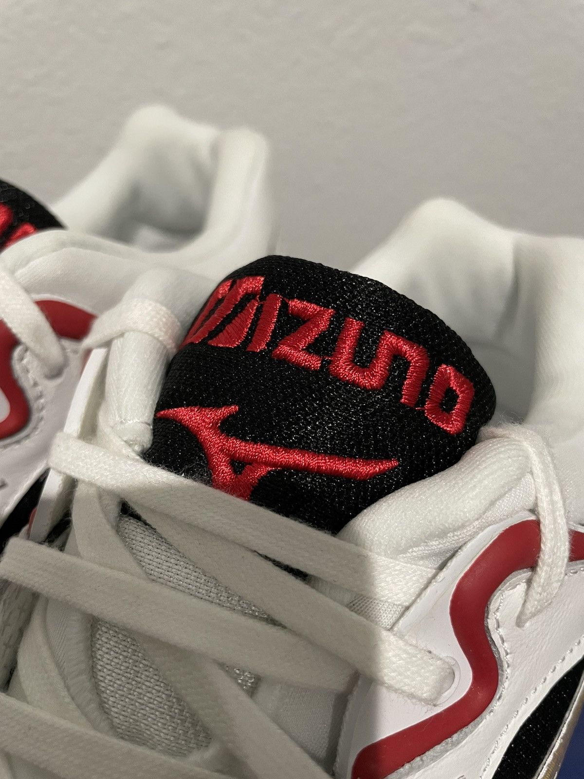 Mizuno 2018 Mizuno Sky Medal OG Size US 9 / EU 42 - 9 Thumbnail
