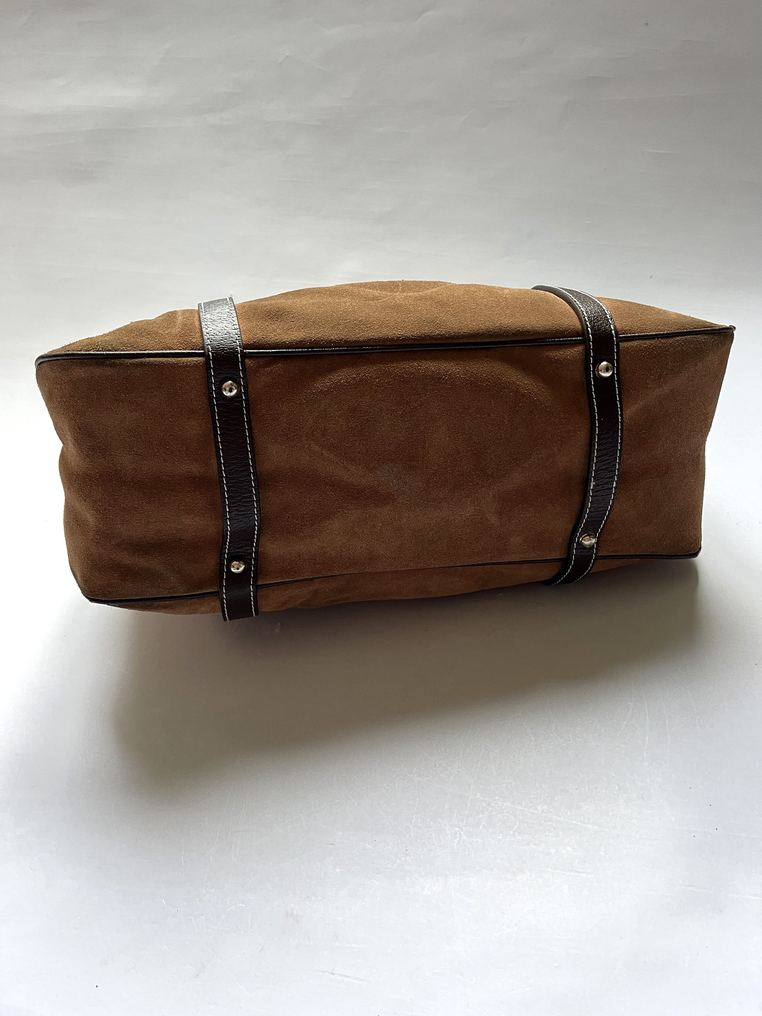 Gucci ⚡️QUICK SALE⚡️Gucci Tom Ford Brown Suede Bamboo Tassel Bag Size ONE SIZE - 4 Thumbnail