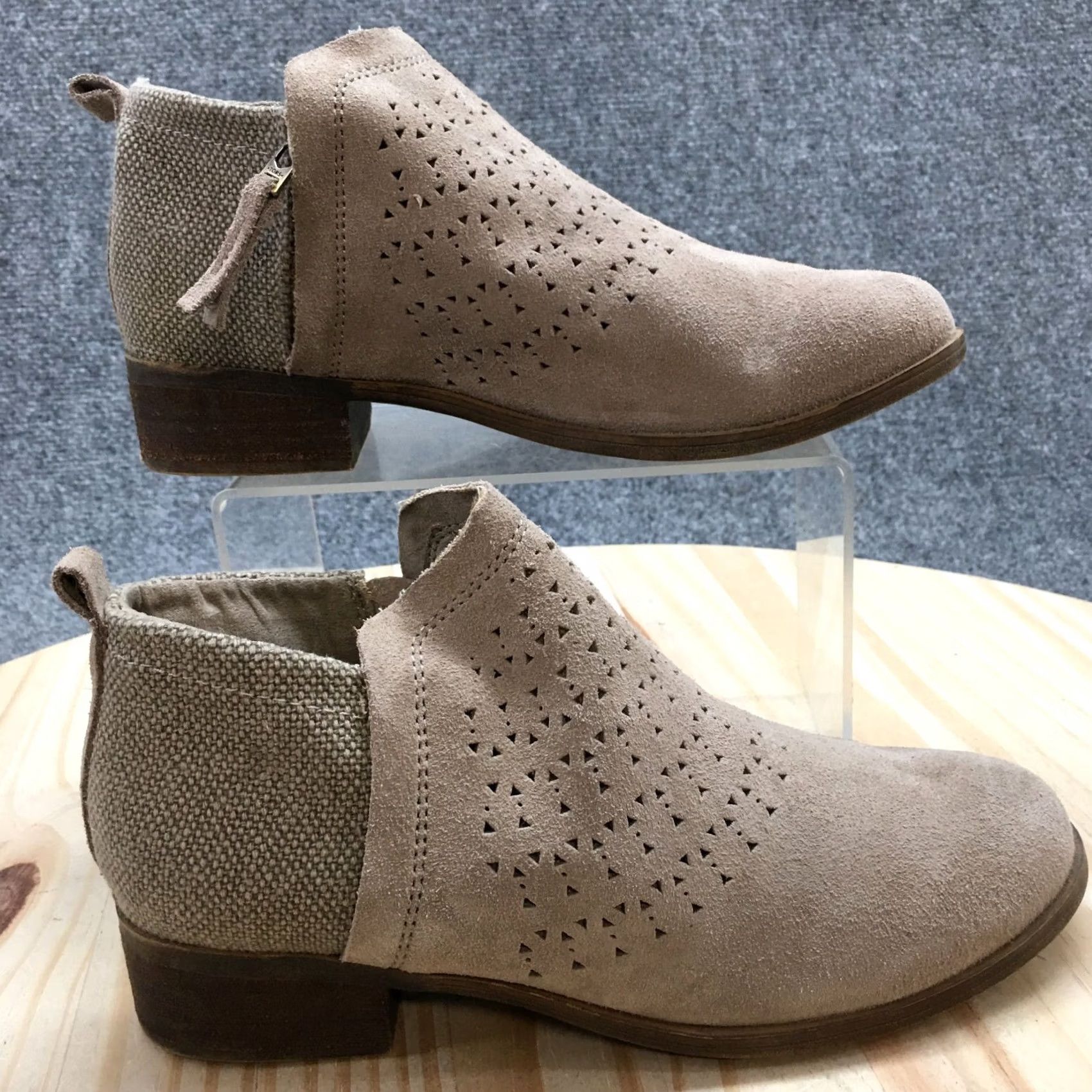 Toms TOMS Deia Boots Womens 6.5 Casual Zip Ankle Bootie Brown Suede Heels Size US 7 / IT 37 - 2 Thumbnail
