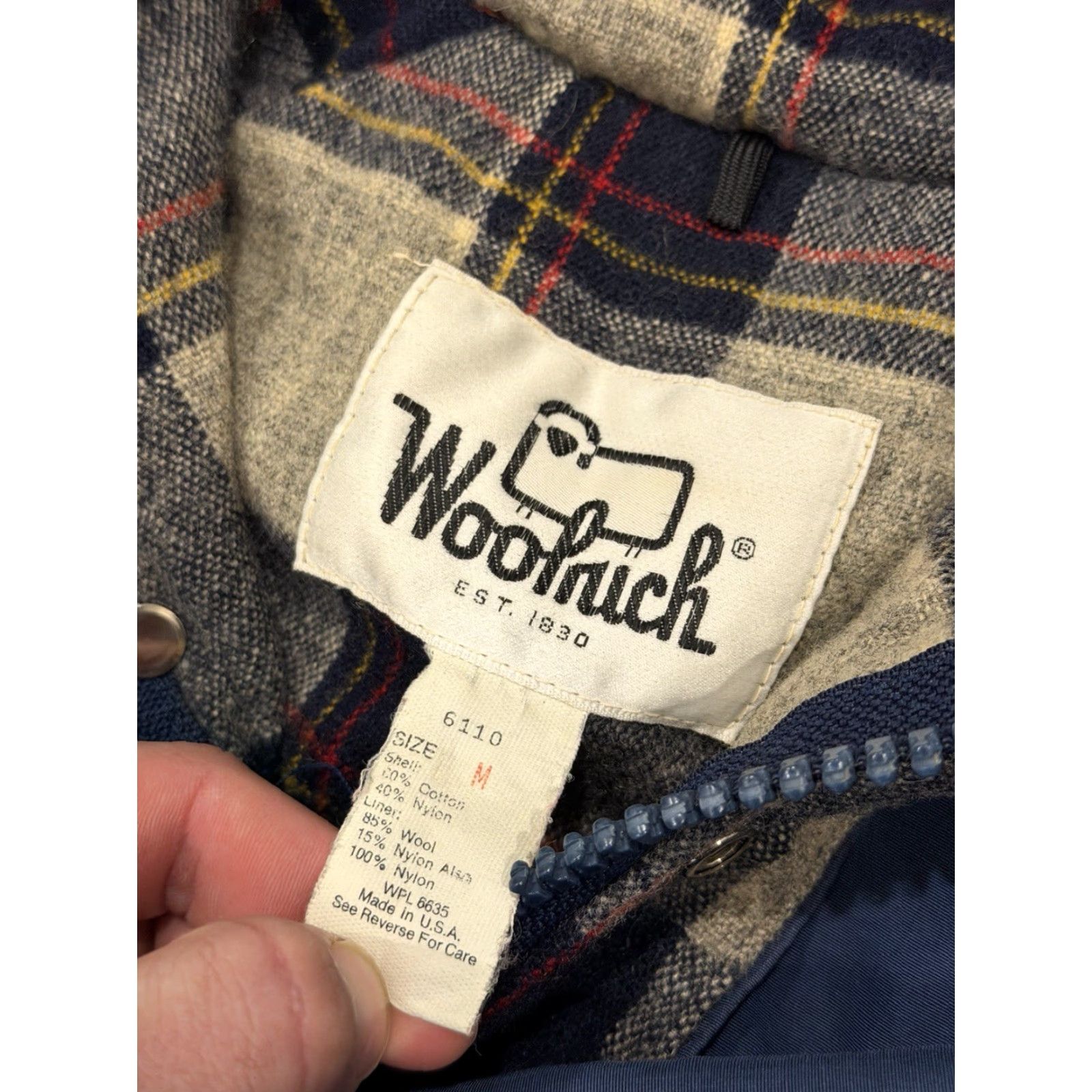 Vintage VINTAGE Woolrich Hooded Parka Jacket Ski Mens Size Medium Blue Gore Tex Mountain Lite Full Zip Hooded Ski Snowboard Outdoor Coat Size US M / EU 48-50 / 2 - 3 Thumbnail