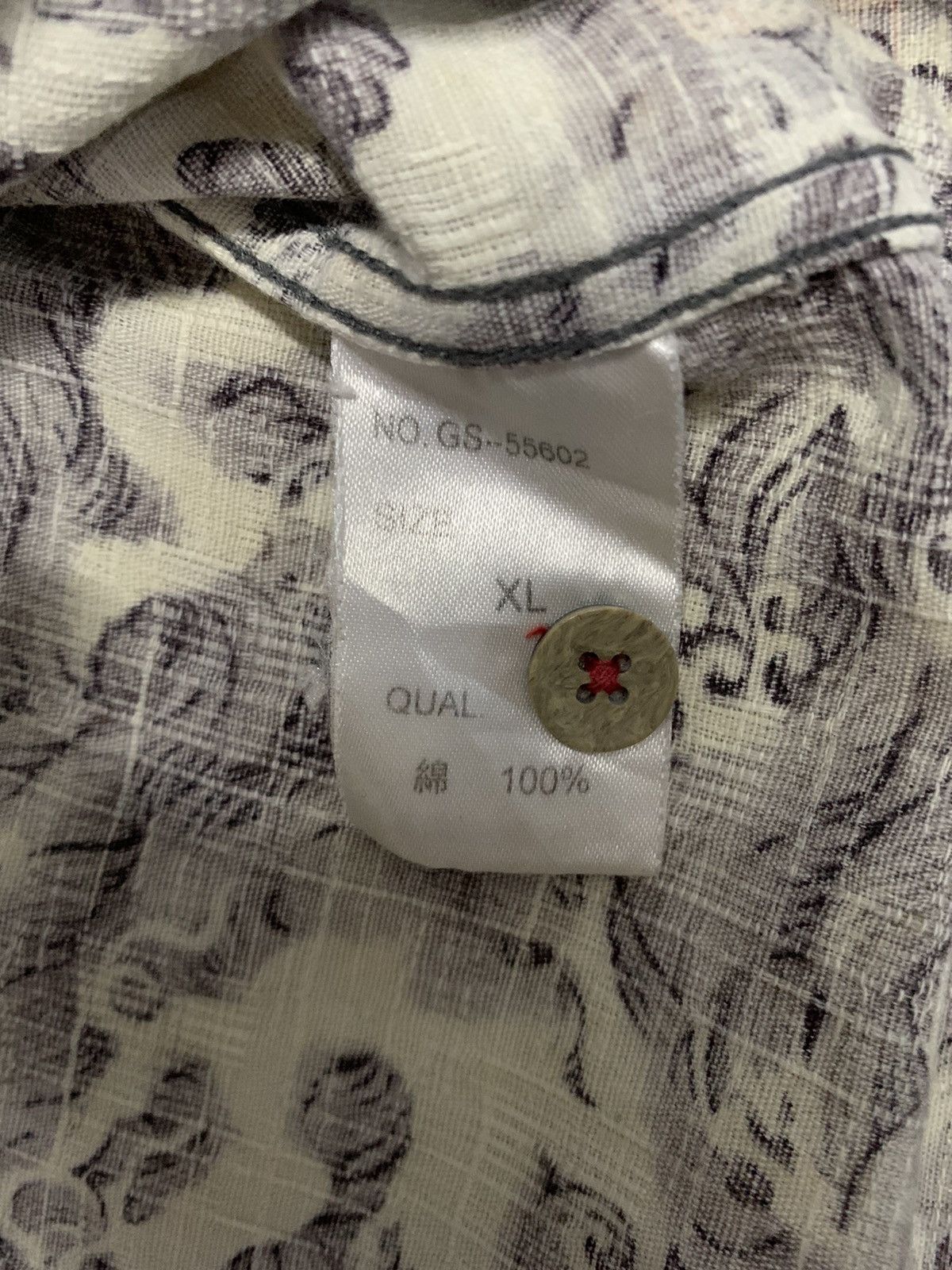 Yohji Yamamoto Vintage Japanese Brand All Over Graphics Dragon Art Shirts Size US L / EU 52-54 / 3 - 14 Thumbnail