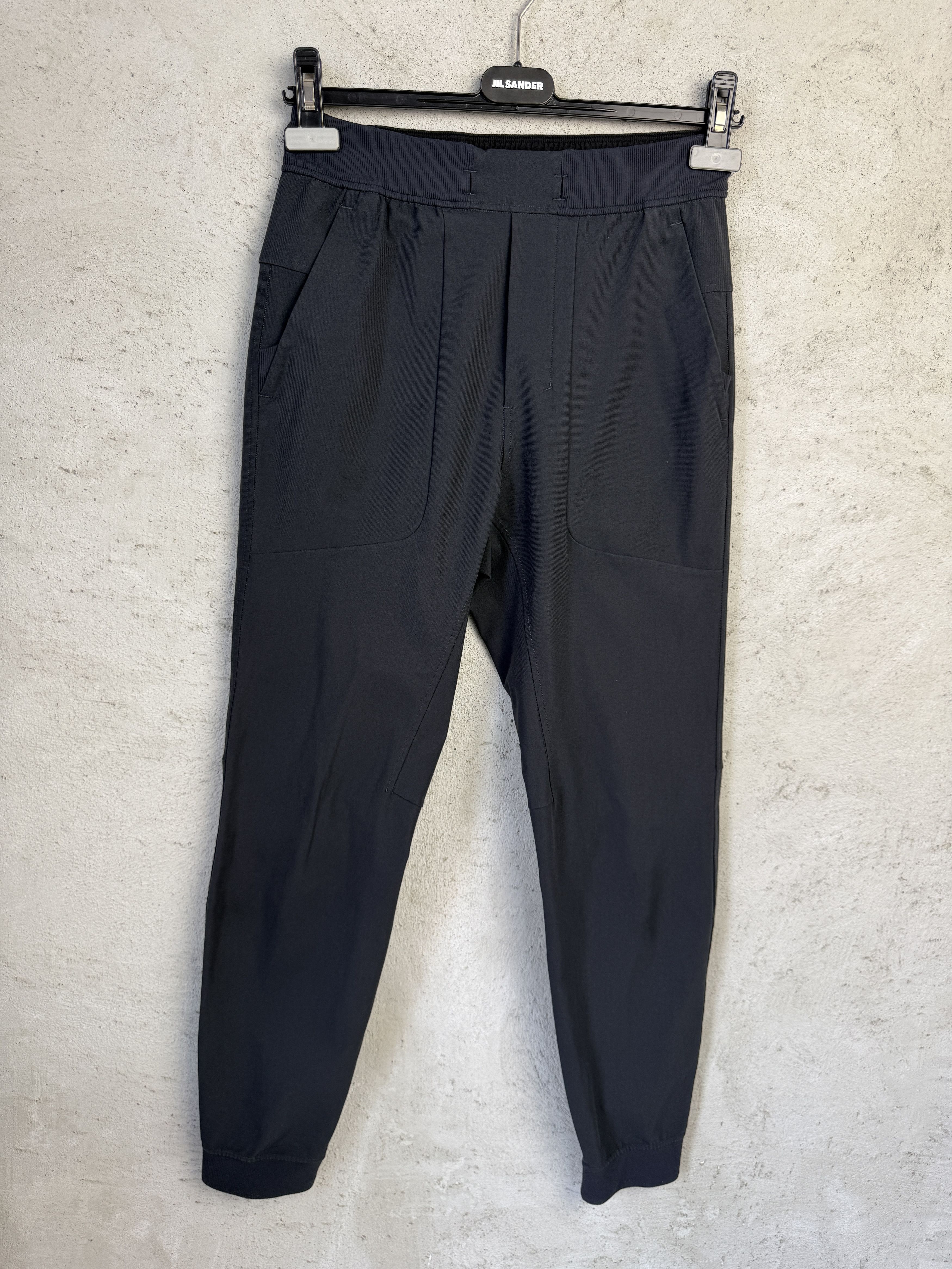 Lululemon Lululemon joggers sweatpants sport gym Size US 27 - 2 Thumbnail
