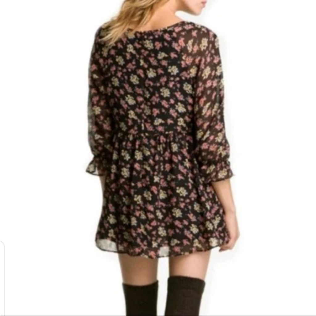 Free People Free People Doll Pants Chiffon Baby Doll Floral Dress Size 2 Size XS / US 0-2 / IT 36-38 - 3 Thumbnail