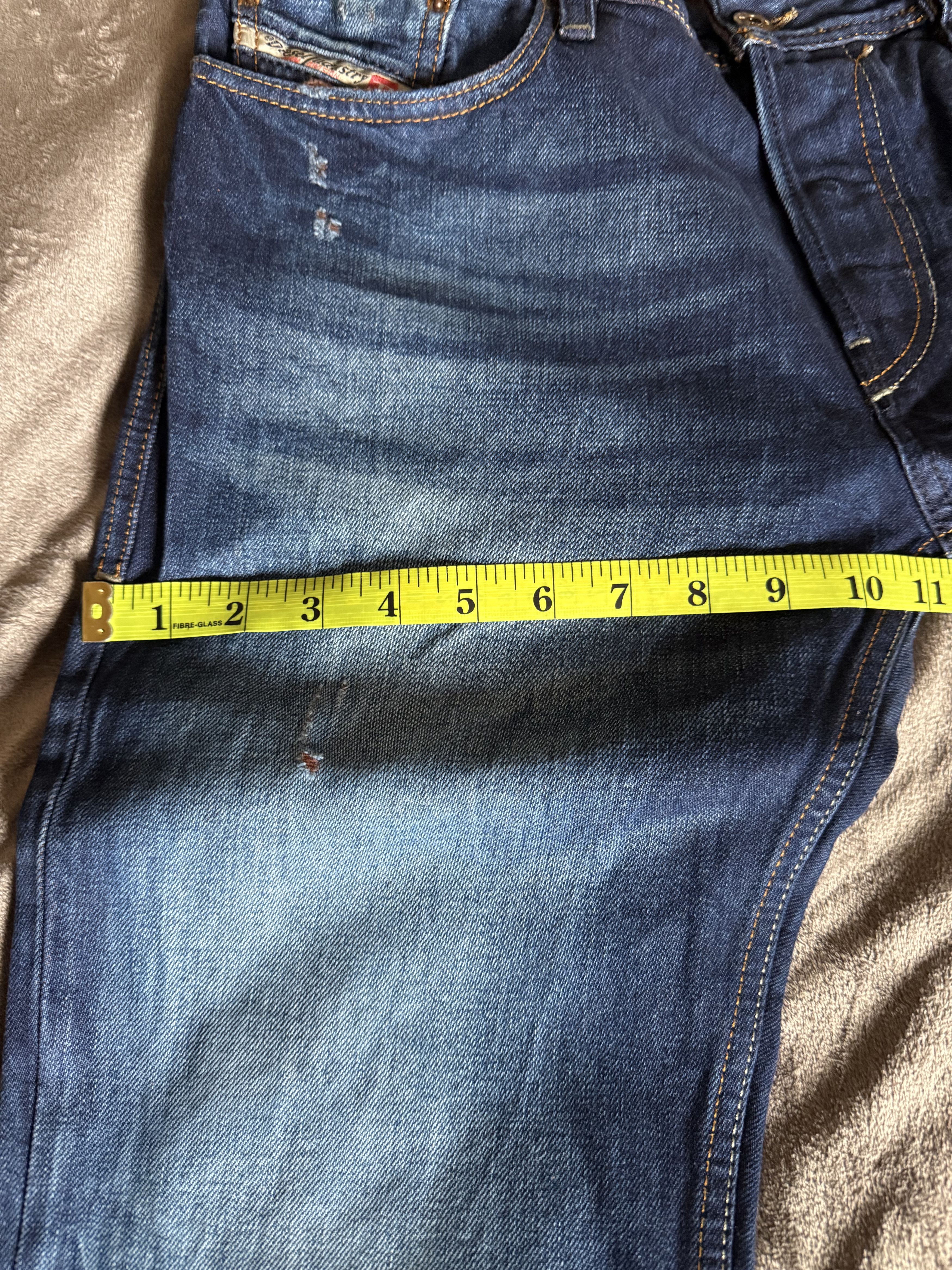 Diesel Black Gold Diesel Regular Slim Bootcut, RED Weft Size US 31 - 10 Thumbnail