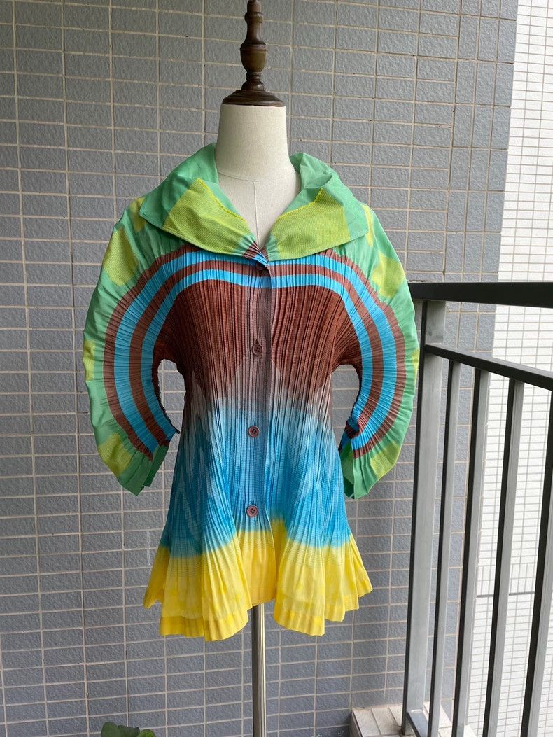 Issey Miyake Issey Miyake Green pleated top Size M / US 6-8 / IT 42-44 - 5 Thumbnail