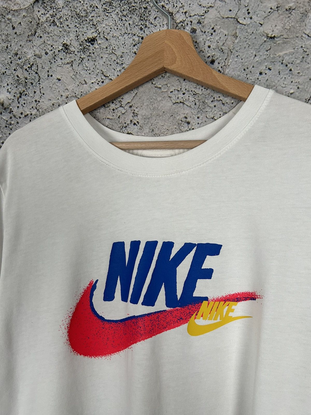 Nike × Vintage Nike Swoosh Logo White Graphic Tee Streetwear Drill Size US L / EU 52-54 / 3 - 3 Thumbnail
