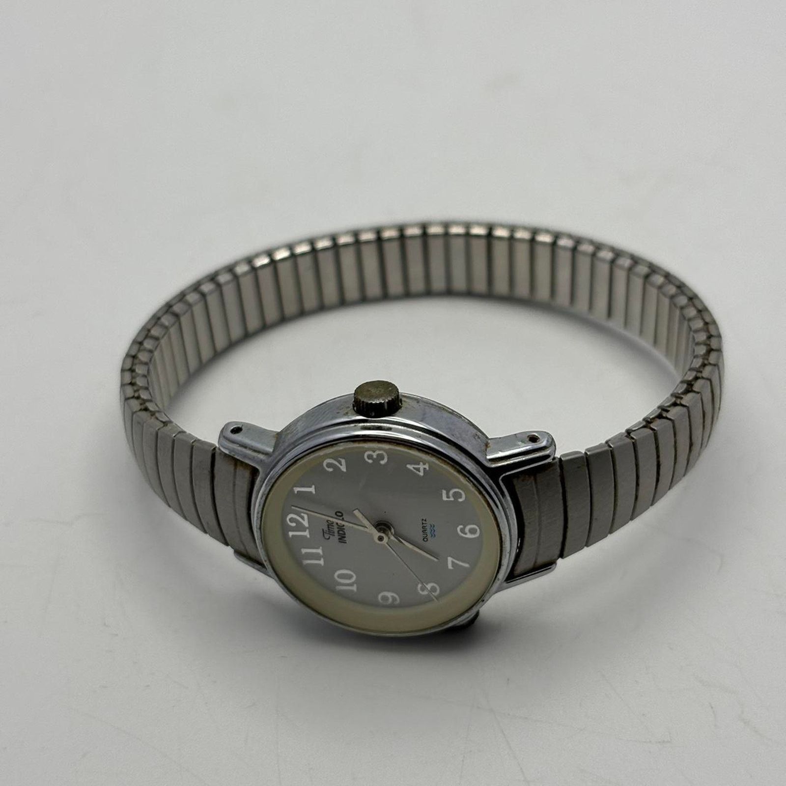 Timex Vintage silver timex watch Size ONE SIZE - 2 Thumbnail