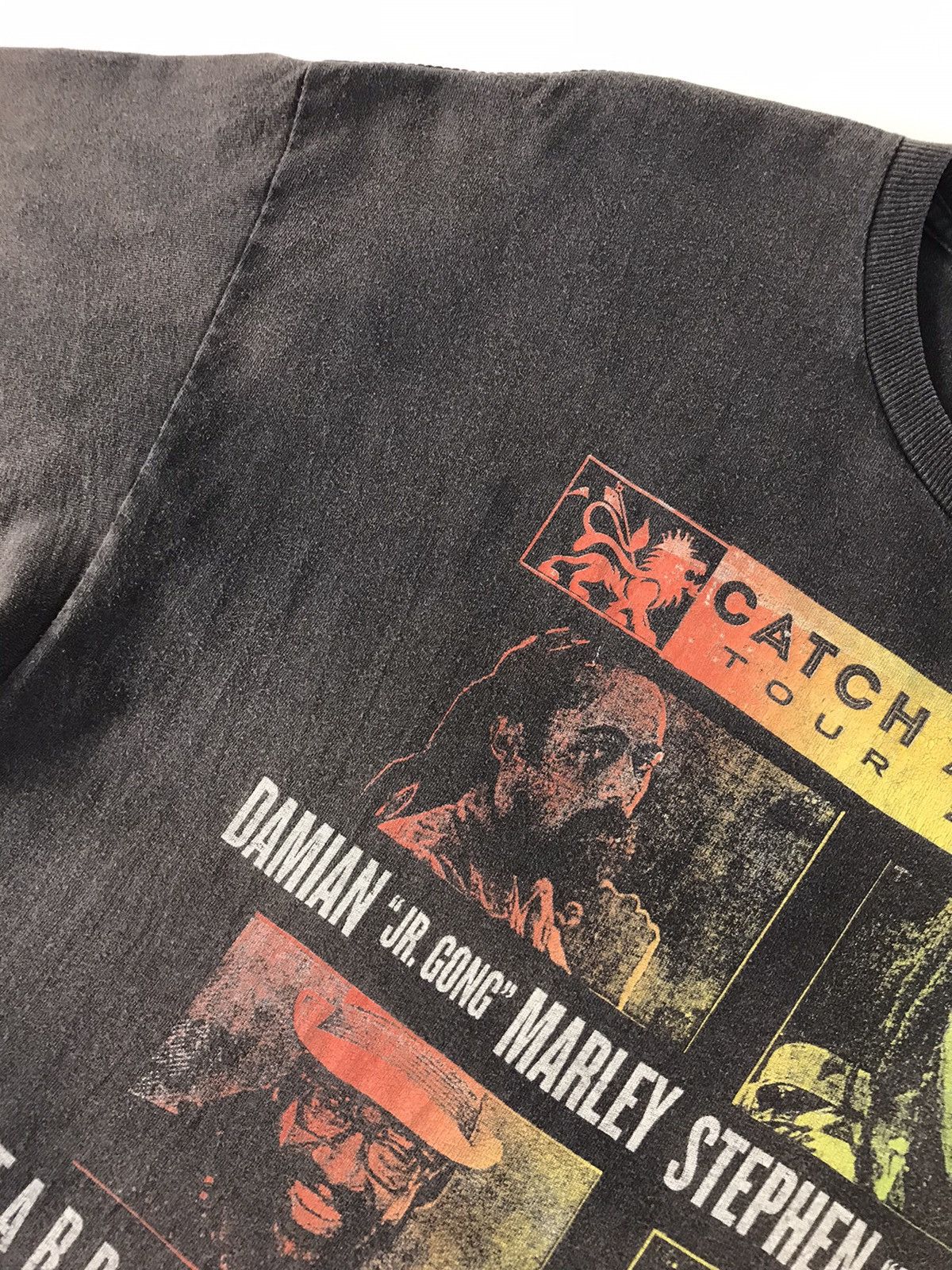 Band Tees × Vintage Catch A Fire Reggae Band Tour 2015 Faded Colour Tee Size US XL / EU 56 / 4 - 6 Thumbnail