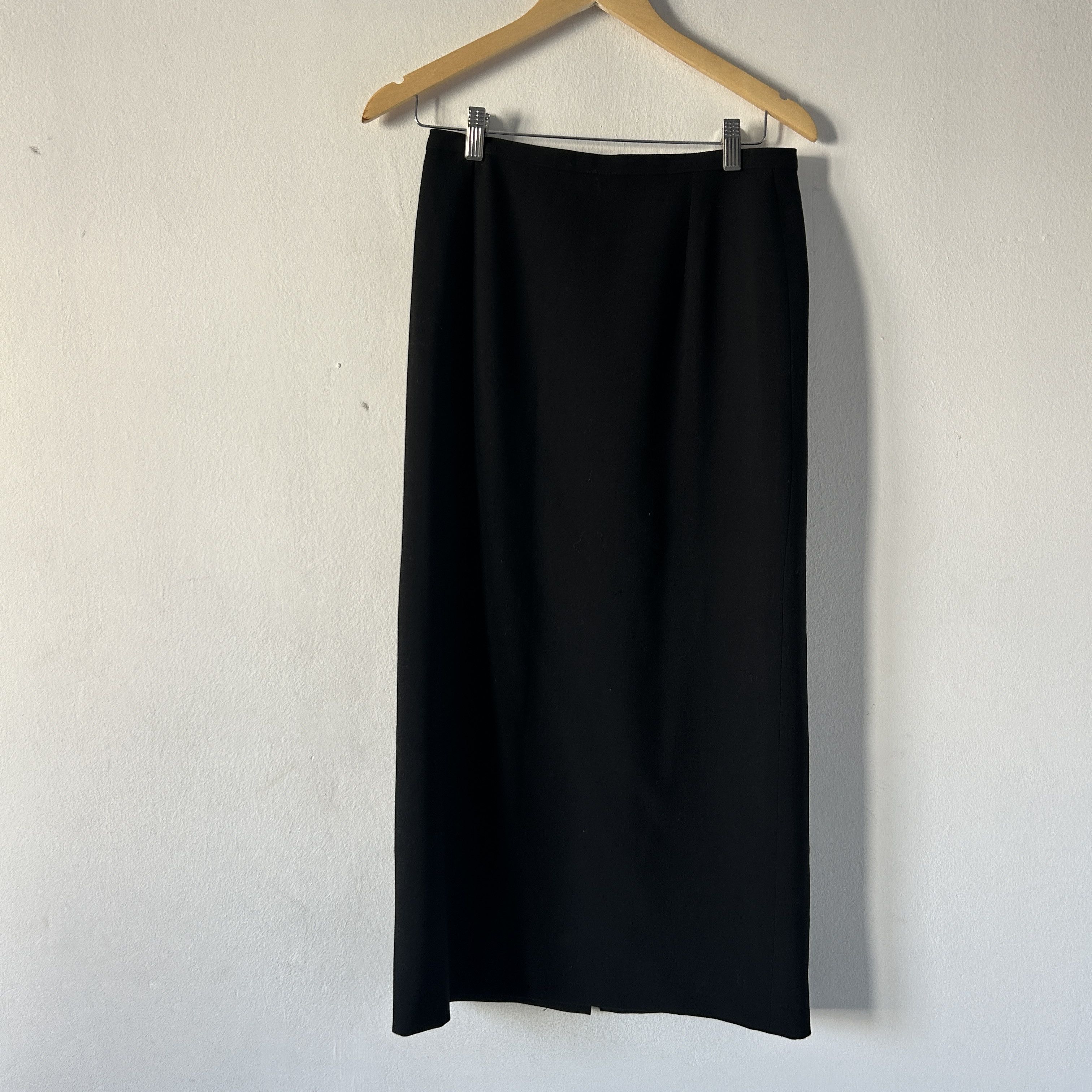 Vintage Vintage 90s black wool blend pencil skirt Size 30" / US 8 / IT 44 - 9 Thumbnail