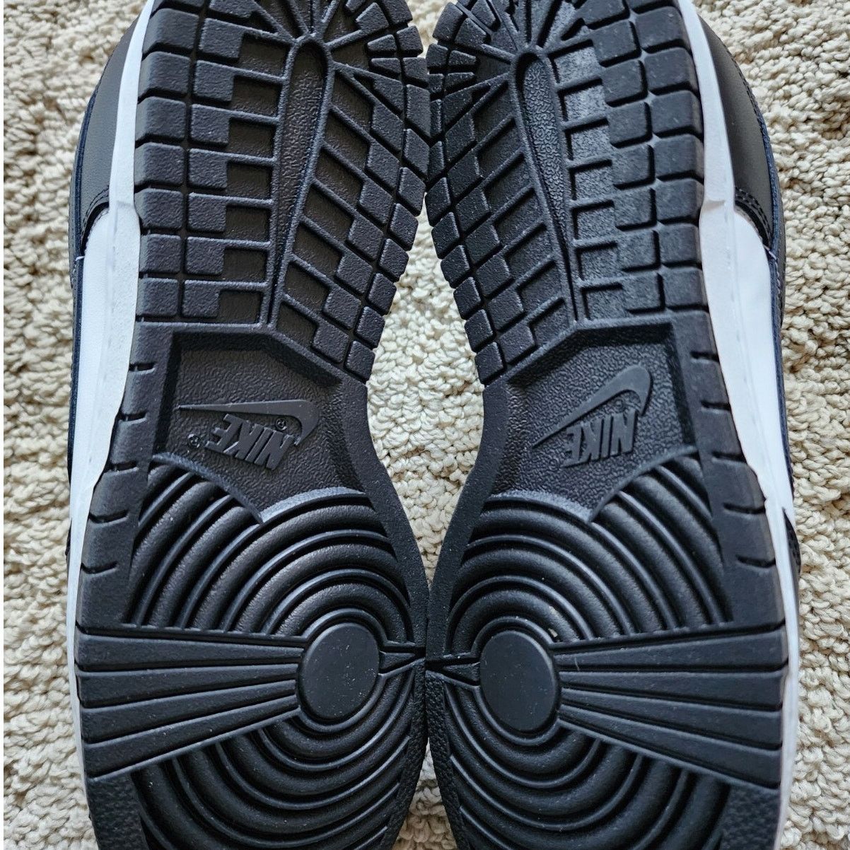Nike Nike Dunk Low Black White Pre-Owned Sz 10 Size US 10 / EU 43 - 7 Thumbnail