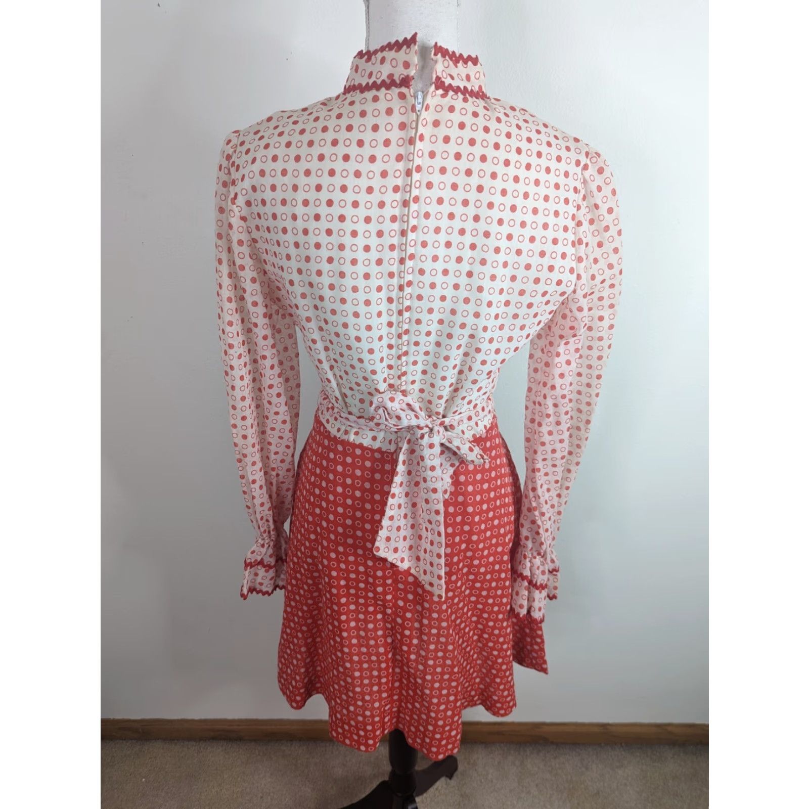 Vintage VINTAGE Dress Womens Red White Dots Cotton House Patio 60s Size XS D2 Midi A-Line 60s Retro Handmade Womens Size XS / US 0-2 / IT 36-38 - 3 Thumbnail