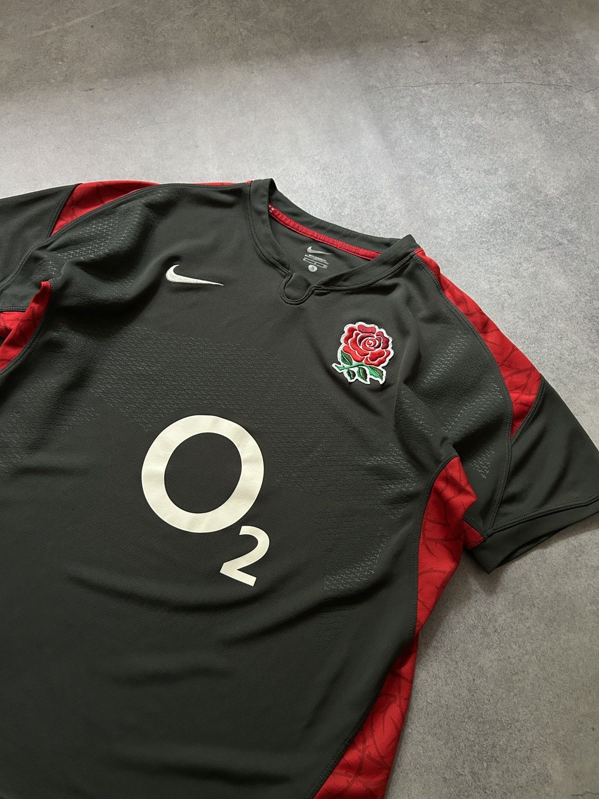 Nike Nike O2 England Rugby’s 🏉 soccer jersey big logo Size US S / EU 44-46 / 1 - 2 Thumbnail