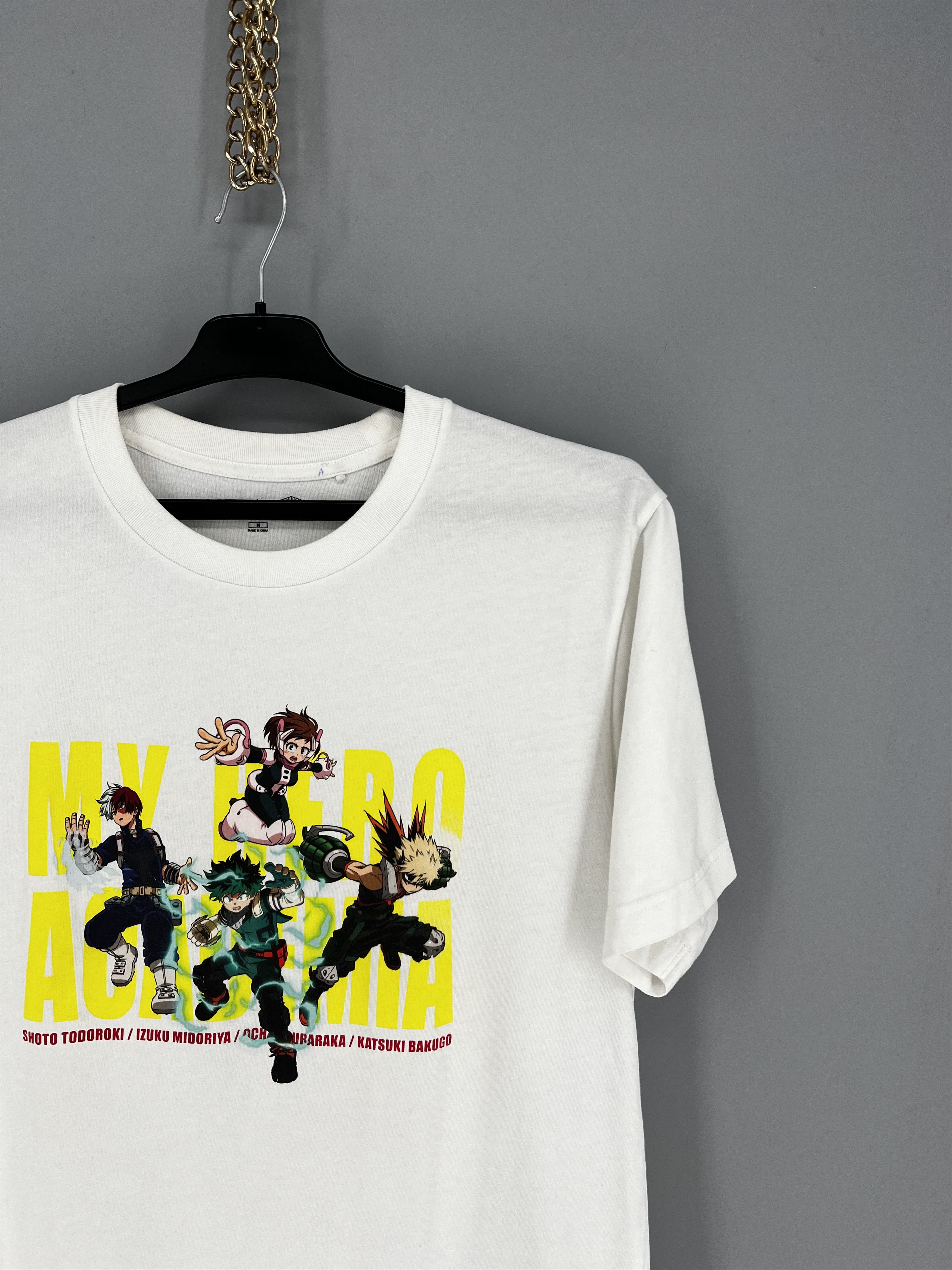 Uniqlo UT Uniqlo My Hero Academia Shirt Adult M White Deku Bakugo Size US M / EU 48-50 / 2 - 5 Thumbnail