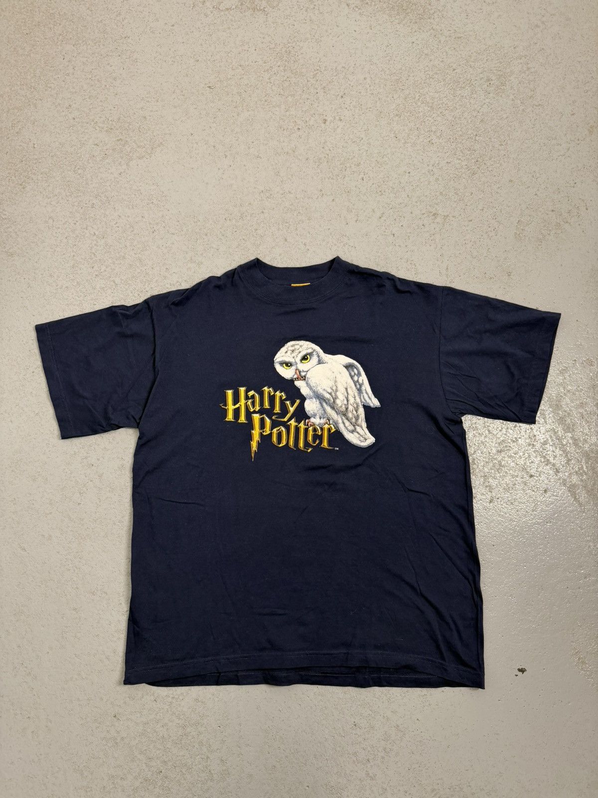 Vintage Vintage 2001 Harry Potter Owl Movie Promo Hanes T-Shirt Size US L / EU 52-54 / 3 - 1 Thumbnail