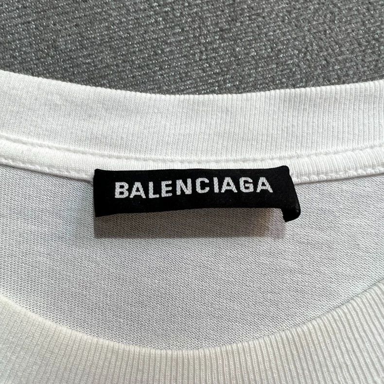 Balenciaga Balenciaga White mailbox logo short sleeve Size US M / EU 48-50 / 2 - 4 Thumbnail