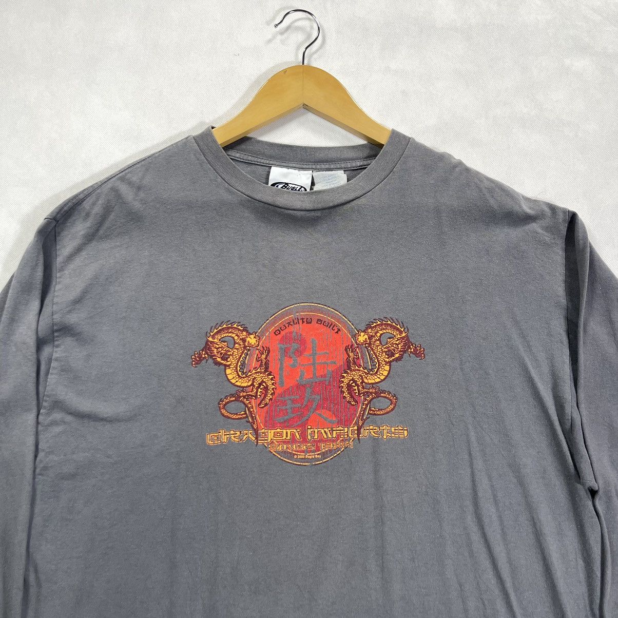 Bugle Boy × Vintage Vintage 2000s Bugle Boy Dragon Skate Tshirt Size US L / EU 52-54 / 3 - 7 Thumbnail