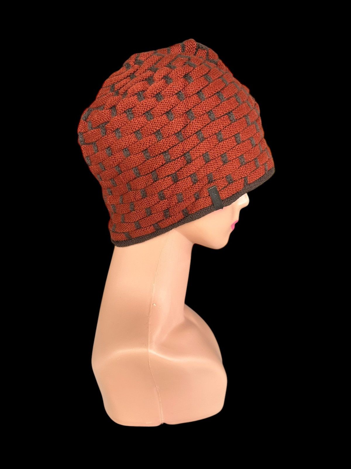 Descente × Japanese Brand × Vintage Vintage Descente Knitted Beanie Hats Size ONE SIZE - 3 Thumbnail