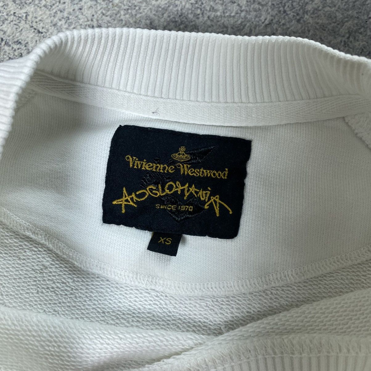 Vivienne Westwood Vintage Vivienne Westwood Big Logo Sweatshirt Y2K Size US XS / EU 42 / 0 - 7 Thumbnail