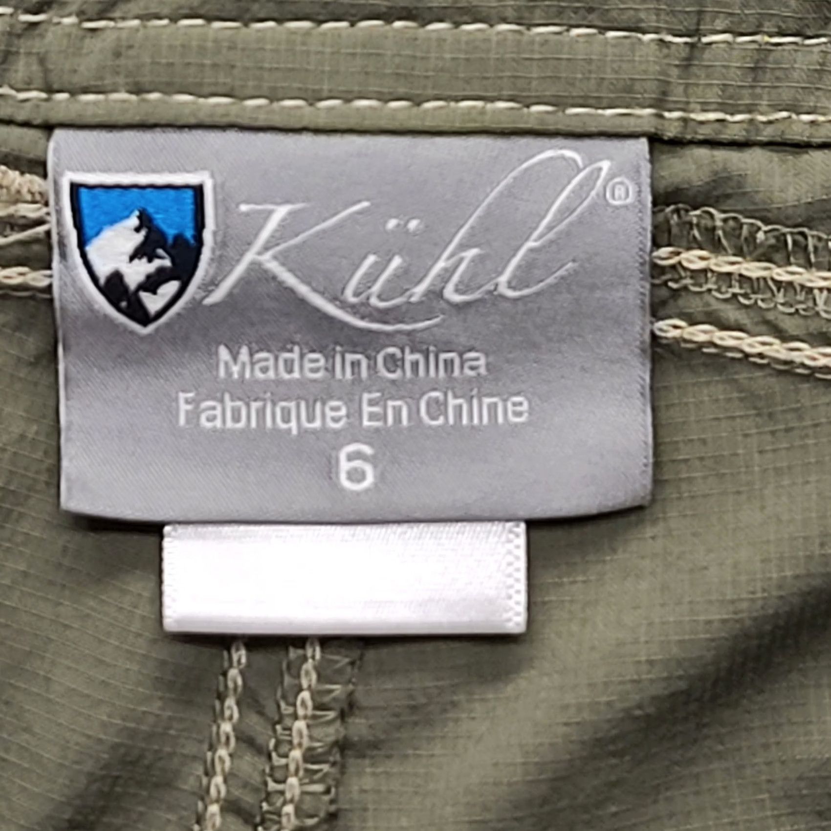 Vintage Kuhl Shorts Womens 6 Trekr Regular Fit Mid Rise Quick Dry Outdoors Hiking Cargo Pocket Green Nylon 7 in Inseam Size 28" / US 6 / IT 42 - 2 Thumbnail